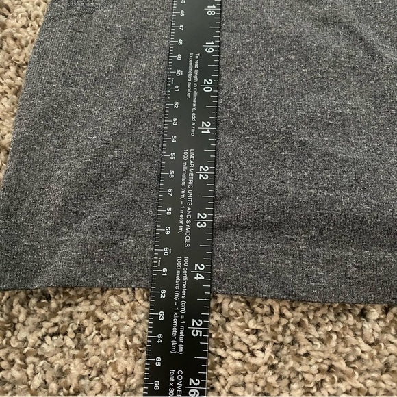 Lululemon Run: Swiftly Tech Long Sleeve Lace Design in Charcoal Gray Sz 4 - Picture 14 of 16